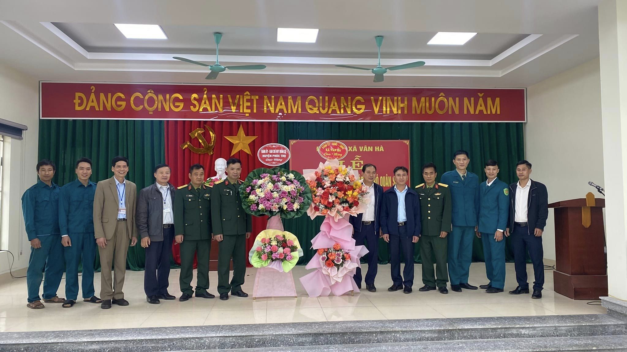 Đảng ủy xã Vân Hà lòng trọng tổ chức Lễ công bố Quyết định thành lập chi bộ Quân sự xã